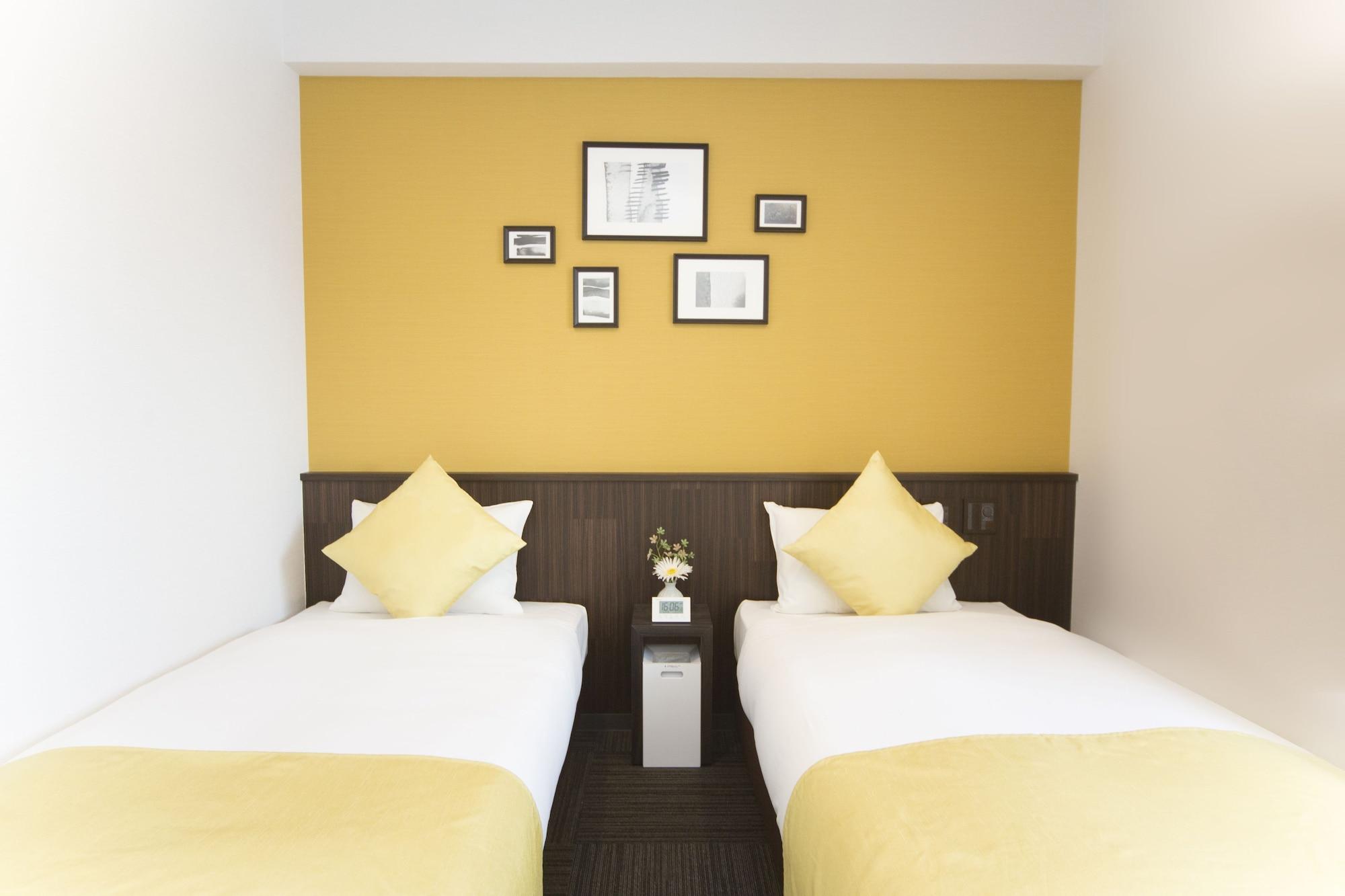 Nipponbashi Crystal Hotel Osaka Buitenkant foto